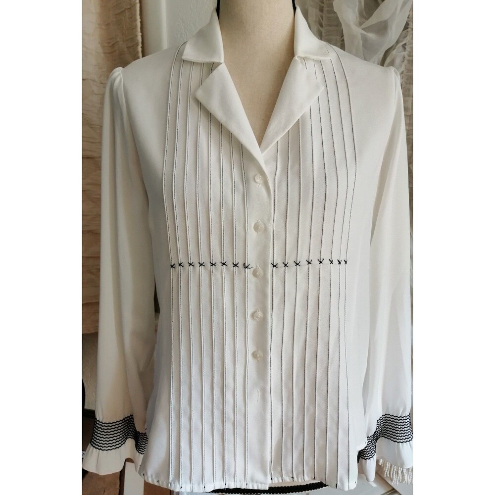 Vintage Norton McNaughton Women's 6P White Long Sleeve Pleated Blouse Retro